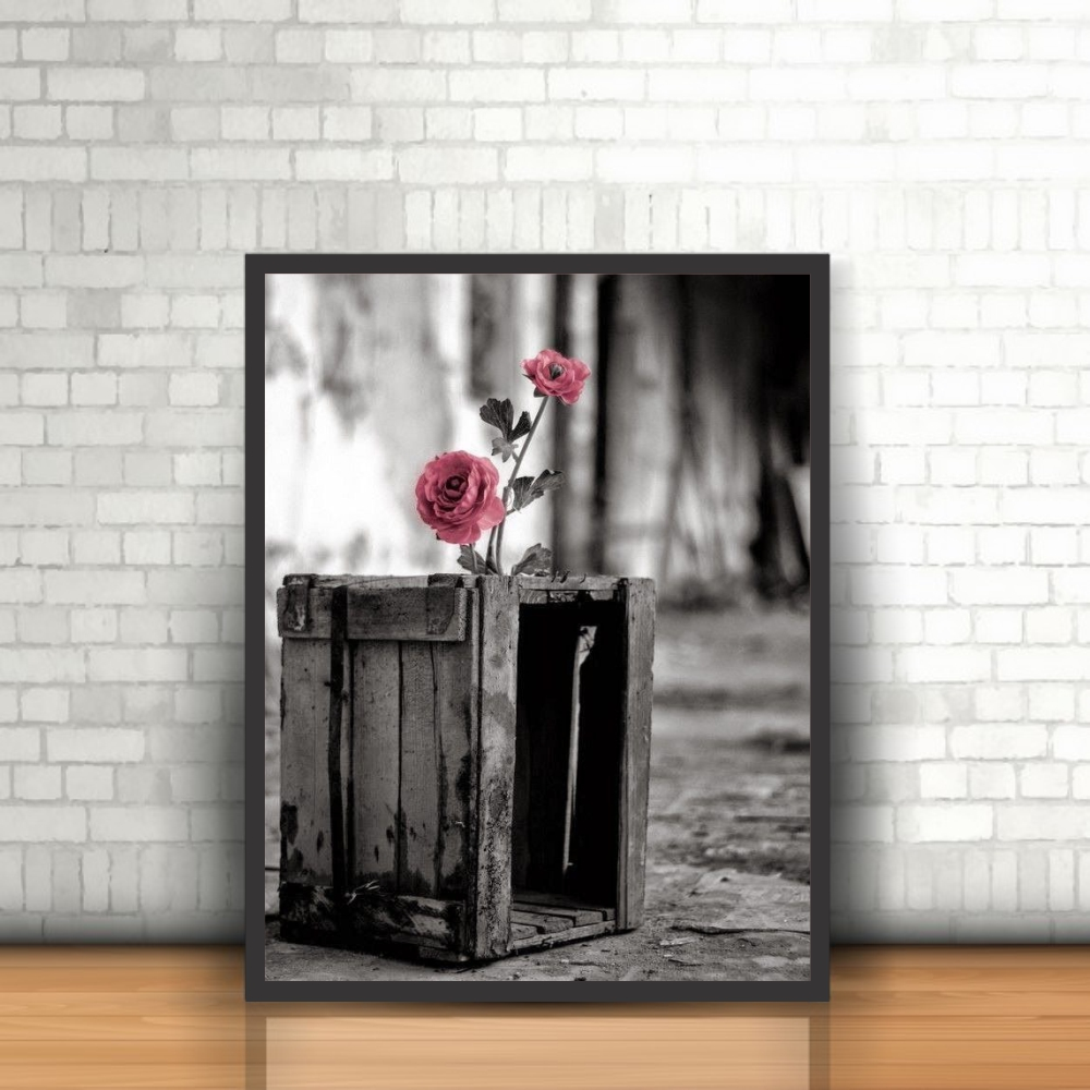 Quadro Tumblr Caixa Madeira Preto e Branco Rosa Flor 30x40cm