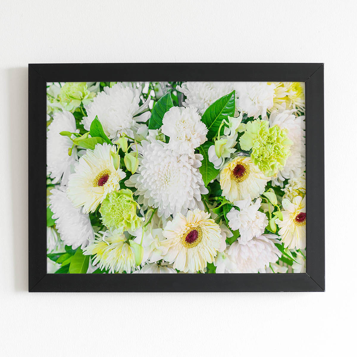 Quadro Crisântemo Branco Flores Foto Moldura Preta 60x40cm 