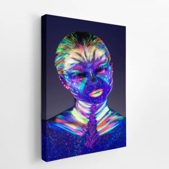 Mulher com Tinta Neon Colorida Quadro Canvas