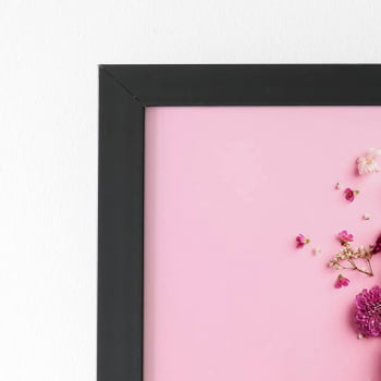 Quadro Vaso de Flores Rosa Minimalista Moldura Preta 60x40cm